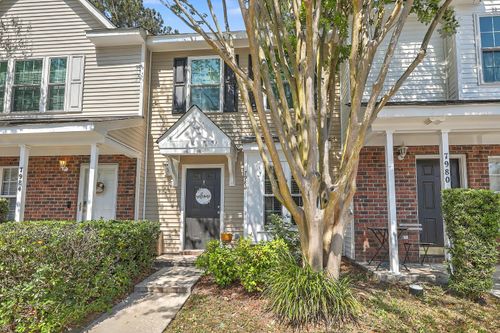 7982 Shadow Oak Dr, North Charleston, SC, 29406-9573 | Card Image