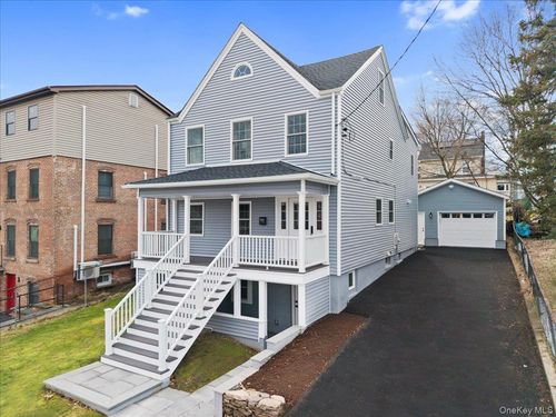 32 Ackerman St, Beacon, NY, 12508-2824 | Card Image