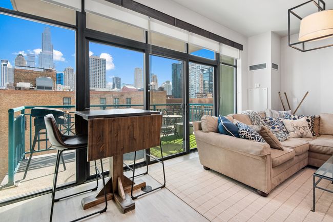 APT-802 - 340 W Superior St, Condo with 1 bedrooms, 1 bathrooms and 1 parking in CHICAGO IL | Image 7
