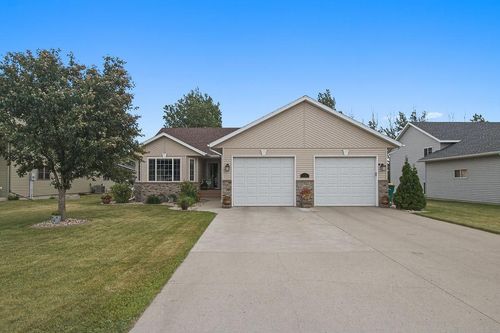 610 3rd St E, Horace, ND, 58047-4628 | Card Image