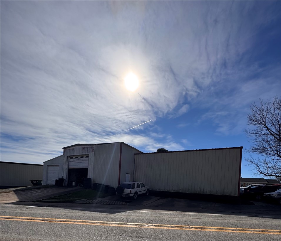Commercial Sale in Huntsville 4