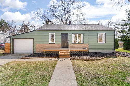 115 Bartlett St, Clinton, MI, 49236-9517 | Card Image