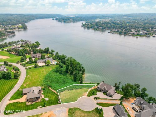 1999 Taffrail Dr, Lenoir City, TN, 37772-5089 | Card Image