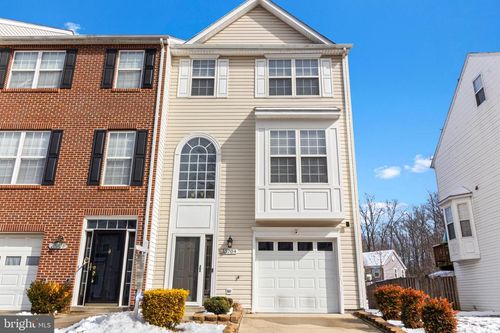 10704 Jacksonhole Pl, WHITE PLAINS, MD, 20695-3241 | Card Image