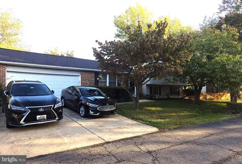 13012 New Austin Ct, HERNDON, VA, 20171-2652 | Card Image