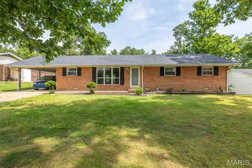 1316 Susan Ln, Poplar Bluff, MO, 63901-2122 | Card Image