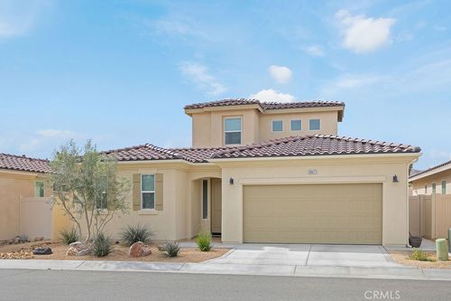 56621 Desert Vista Cir, Yucca Valley, CA, 92284-3620 | Card Image