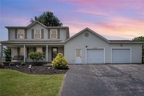 3487 Scenic Way, Macedon, NY, 14502-9360 | Card Image