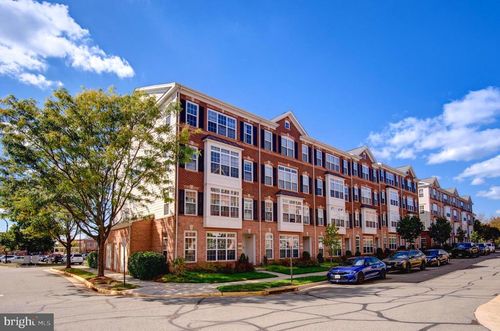 19293 Harlow Sq, LEESBURG, VA, 20176-6515 | Card Image