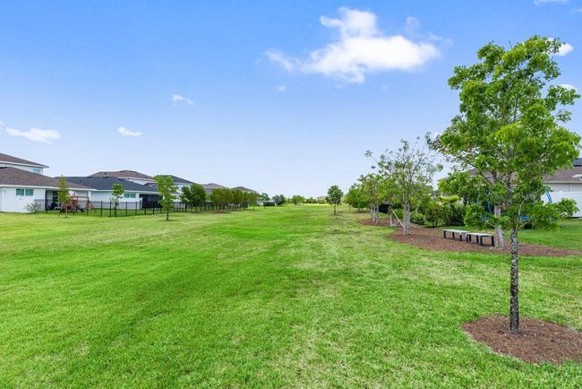 19659 Rugged Trunk Trl, House other with 3 bedrooms, 3 bathrooms and null parking in Loxahatchee FL | Image 36