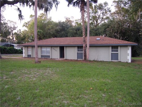 5111 Magnolia Ridge Rd, Fruitland Park, FL, 34731-5923 | Card Image