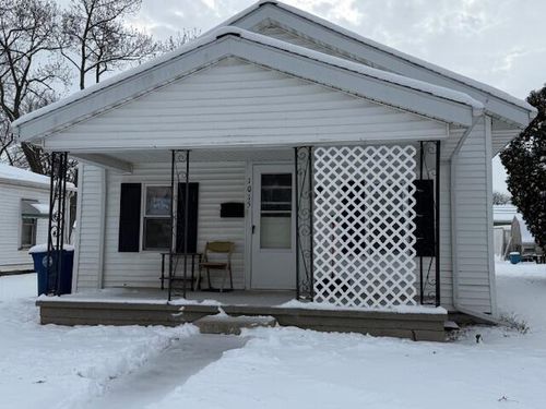 1015 Columbia St, Saint Marys, OH, 45885-1946 | Card Image