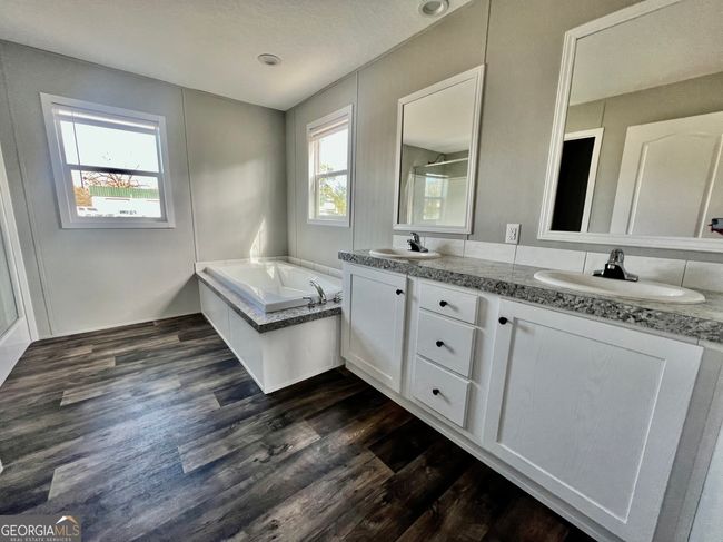 1404 1 St Ave, House other with 4 bedrooms, 2 bathrooms and null parking in Rochelle GA | Image 29