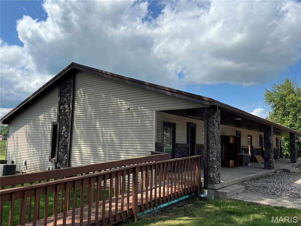 Commercial Sale in Kirksville 2