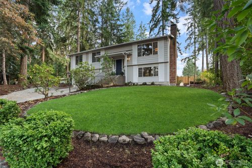 329 Point Fosdick Pl Nw, Gig Harbor, WA, 98335-7859 | Card Image
