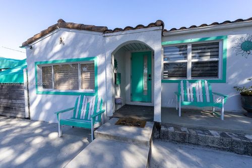 1629 Arthur St, Hollywood, FL, 33020 | Card Image