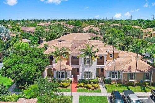 0-2258 Ne 42nd Ave, Homestead, FL, 33033-6602 | Card Image