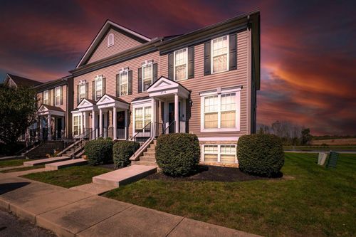 6554 Crab Apple Dr, Canal Winchester, OH, 43110-7023 | Card Image