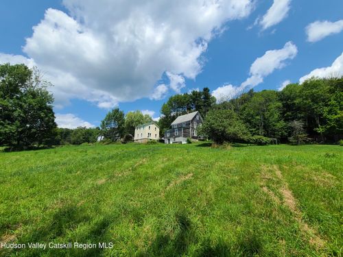301 Stump Pond Rd, Livingston Manor, NY, 12758-7035 | Card Image