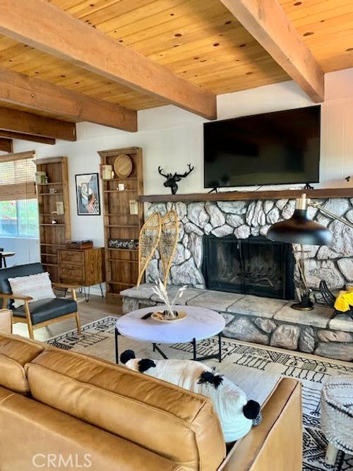 28372 Altamont Ct, Skyforest, CA, 92385-0427 | Card Image