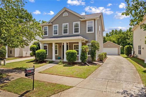 11148 Heritage Green Dr, Cornelius, NC, 28031-7406 | Card Image