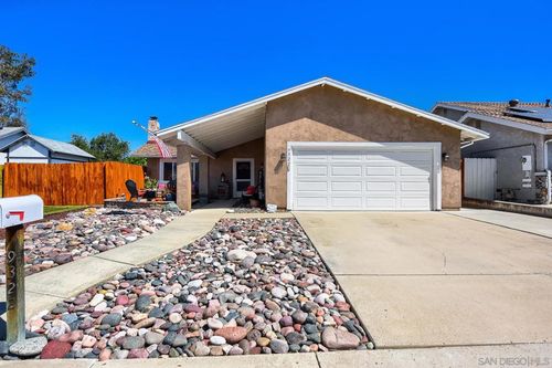 9322 Lake Country Dr, Santee, CA, 92071-2139 | Card Image