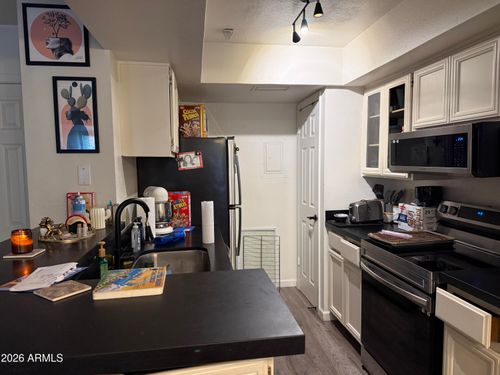 760 E Eugie Avenue, Phoenix, AZ, 85022 | Card Image