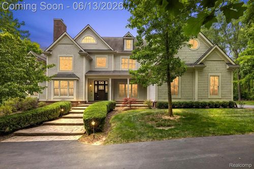 1600 S Hickory Ridge Trl, Milford, MI, 48380-4342 | Card Image
