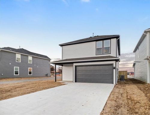 4897 W Triangle St, Fayetteville, AR, 72704-7230 | Card Image