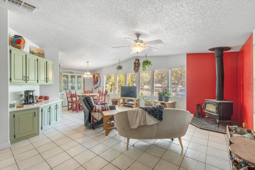 4 Brandy Ct, Edgewood, NM, 87015-8305 | Card Image