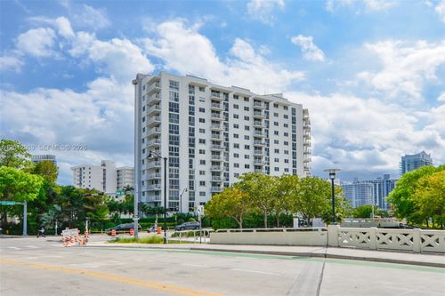 503-1688 West Ave, Miami Beach, FL, 33139 | Card Image