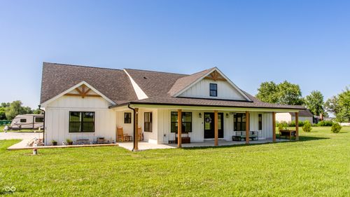 2129 E County Road 200 N, Danville, IN, 46122-8337 | Card Image