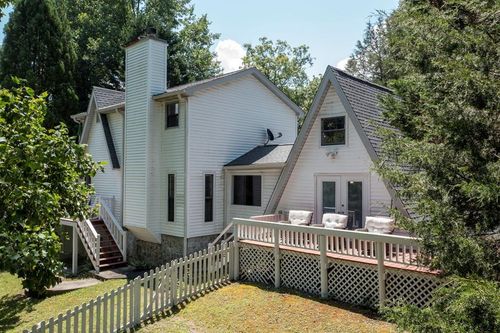1801 Bassett Ln, Young Harris, GA, 30582-2101 | Card Image