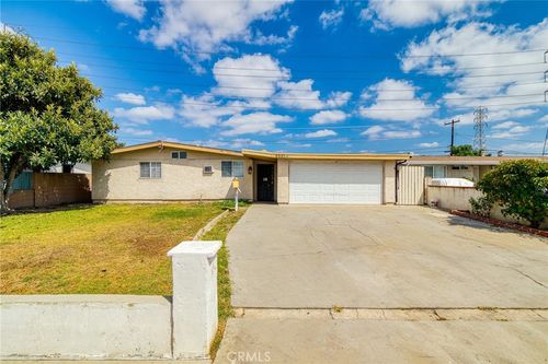 9591 Crestwood Ln, Anaheim, CA, 92804-6370 | Card Image
