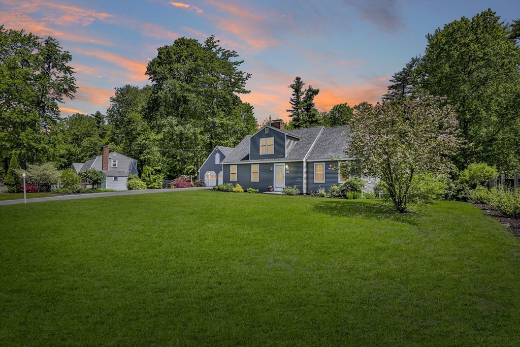 Tewksbury Rd, Hampstead, NH 03841