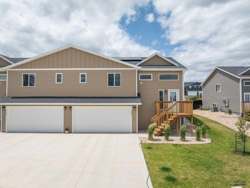 4461 Misty Woods Ln, Rapid City, SD, 57701-7590 | Card Image