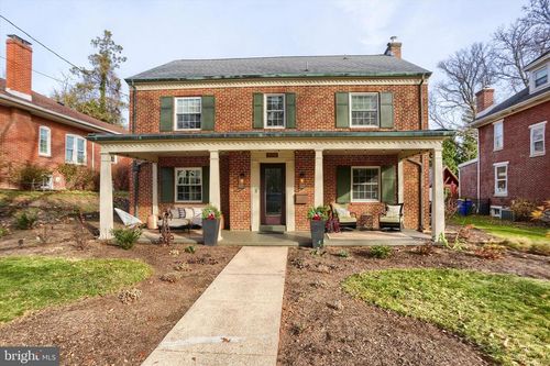 107 N 20th St, CAMP HILL, PA, 17011-3803 | Card Image