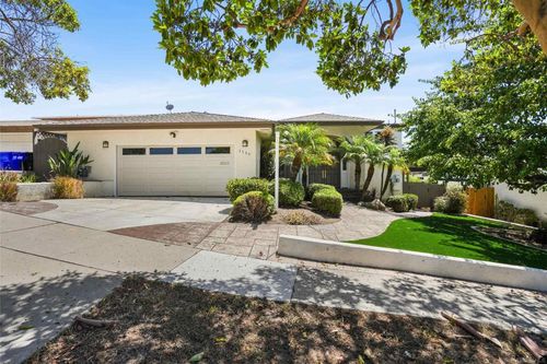 3539 Mount Laurence Dr, San Diego, CA, 92117-5624 | Card Image