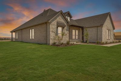 12116 Magma Court, House other with 4 bedrooms, 3 bathrooms and null parking in Krum TX | Image 2