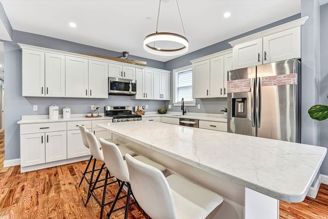 3 - 64 Clarkwood St, Condo with 3 bedrooms, 4 bathrooms and 1 parking in Boston MA | Image 4
