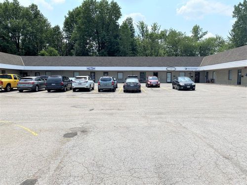 1361 Community Park Dr, Columbus, OH, 43229-2258 | Card Image
