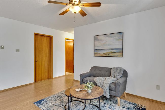 201 - 2406 Mountland Dr, Condo with 2 bedrooms, 1 bathrooms and 1 parking in Peterborough ON | Image 7