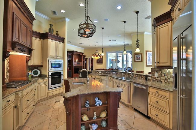 695 Se 47 Th Loop, House other with 4 bedrooms, 4 bathrooms and null parking in OCALA FL | Image 21