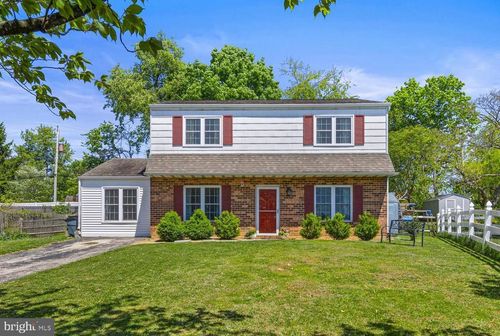 4 Devon Cir, PAOLI, PA, 19301-1803 | Card Image