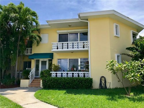 apt-11-9271 W Bay Harbor Dr, Bay Harbor Islands, FL, 33154-2750 | Card Image