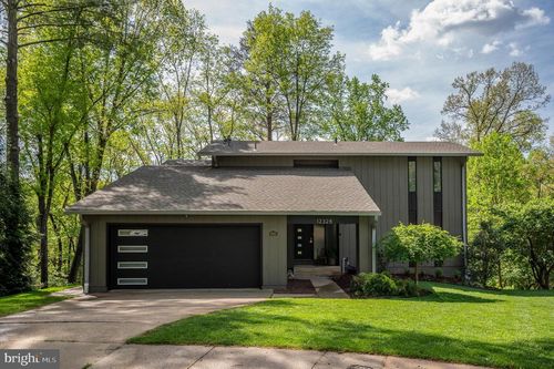 12328 Hollyhock Ct, WOODBRIDGE, VA, 22192-2001 | Card Image