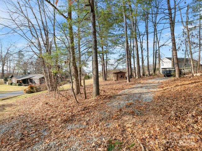 10 Shawn Dr, House other with 3 bedrooms, 2 bathrooms and null parking in Etowah NC | Image 30