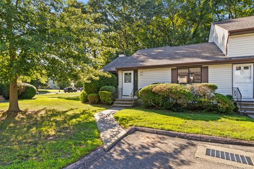 1-7 Oak Forest Dr, Manchester, CT, 06042 | Card Image