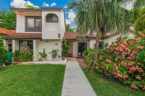 12383 Sw 94th Ter, Miami, FL, 33186-6733 | Card Image