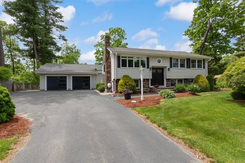 31 Charme Road, Billerica, MA, 01821 | Card Image